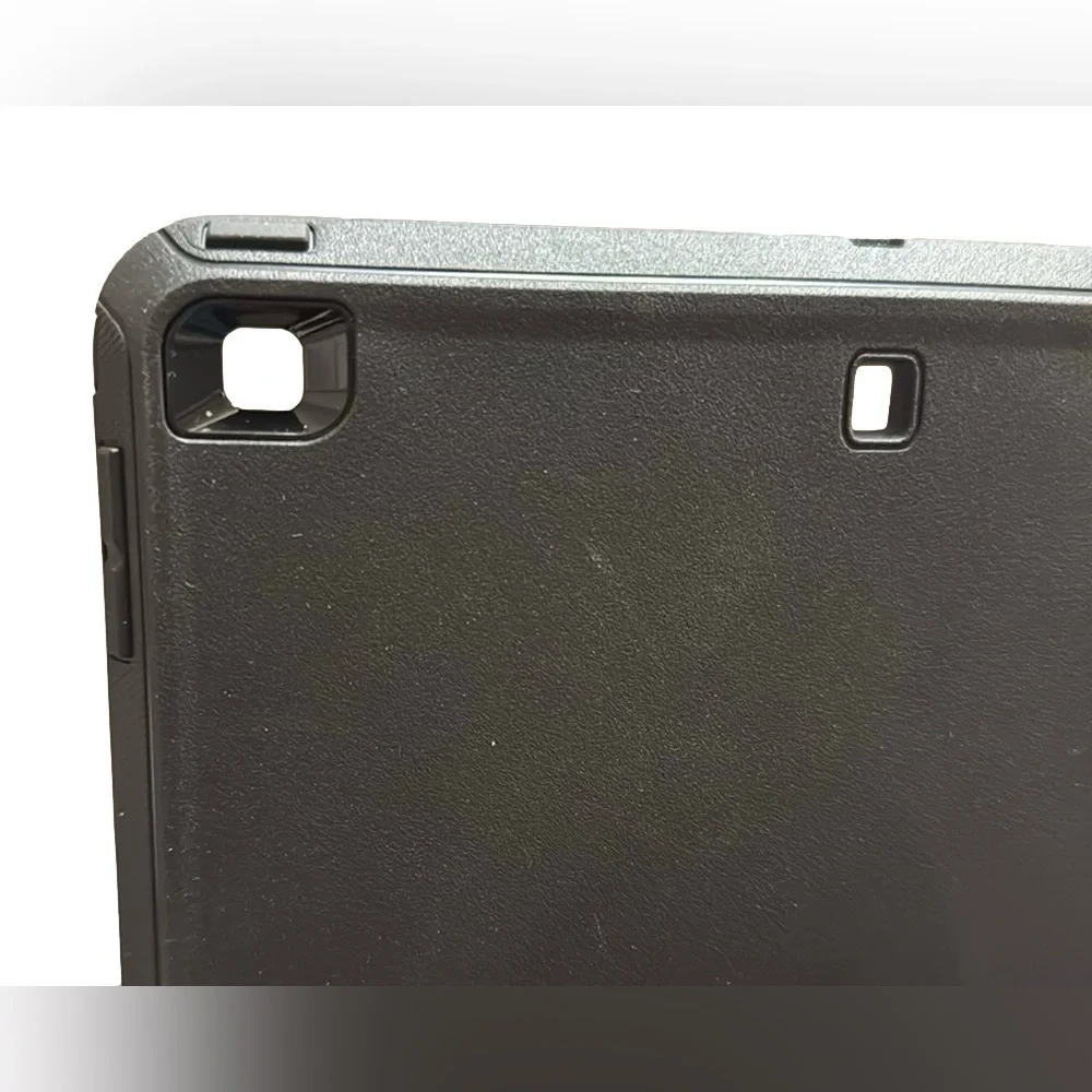 OtterBox Defender Series Case for iPad